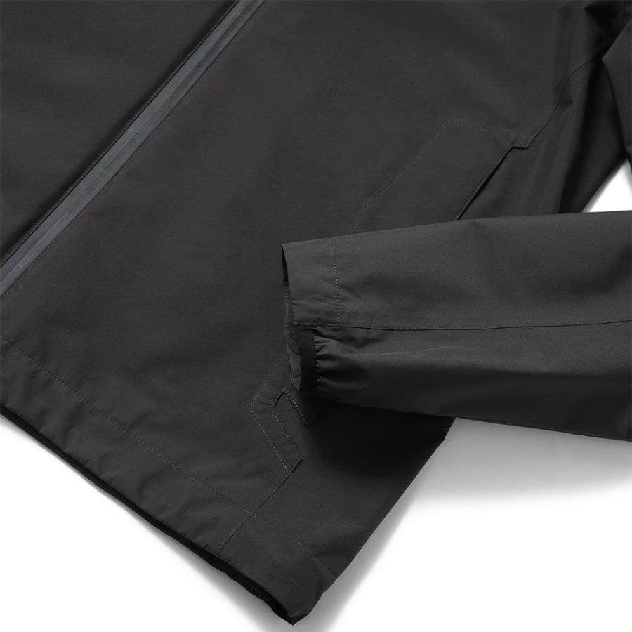 HERNO ヘルノ FUNCTIONAL WARDROBE GORE-TEX 2レイヤー デタッチャブルフード ブルゾン GI000458U-11124 BROWNの画像
