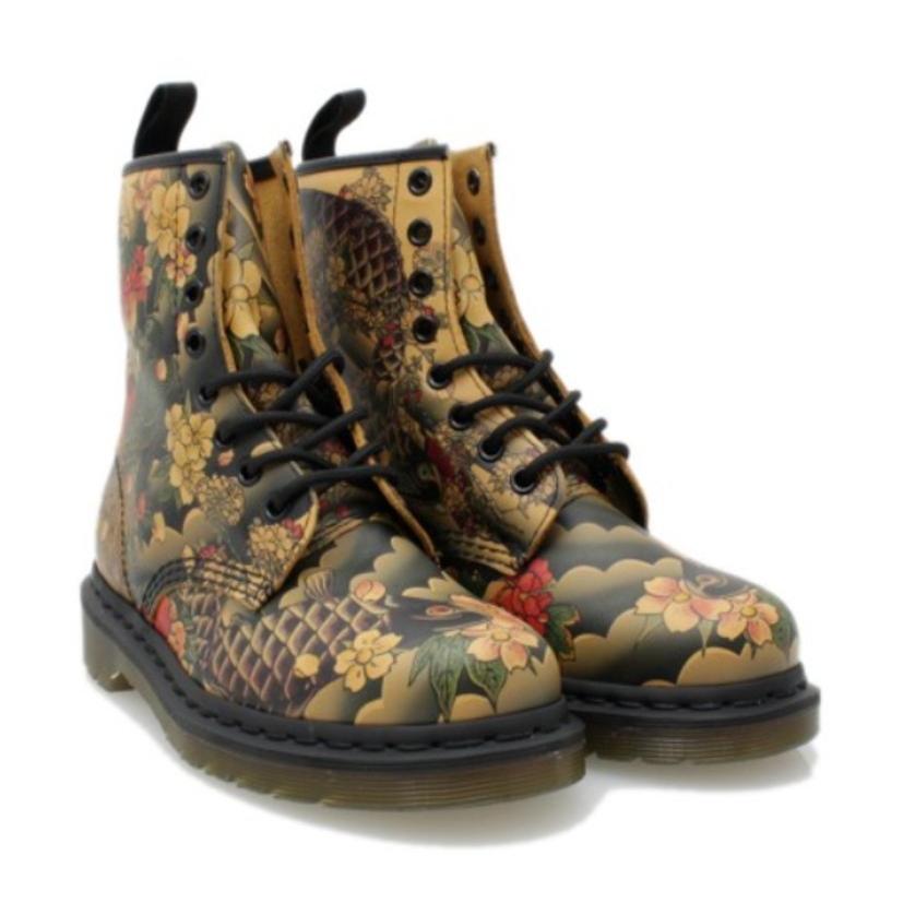 ドクターマーチン Ｄｒ．Ｍａｒｔｅｎｓ 1460 8ホールブーツ TATTOO｜dukesstore｜04