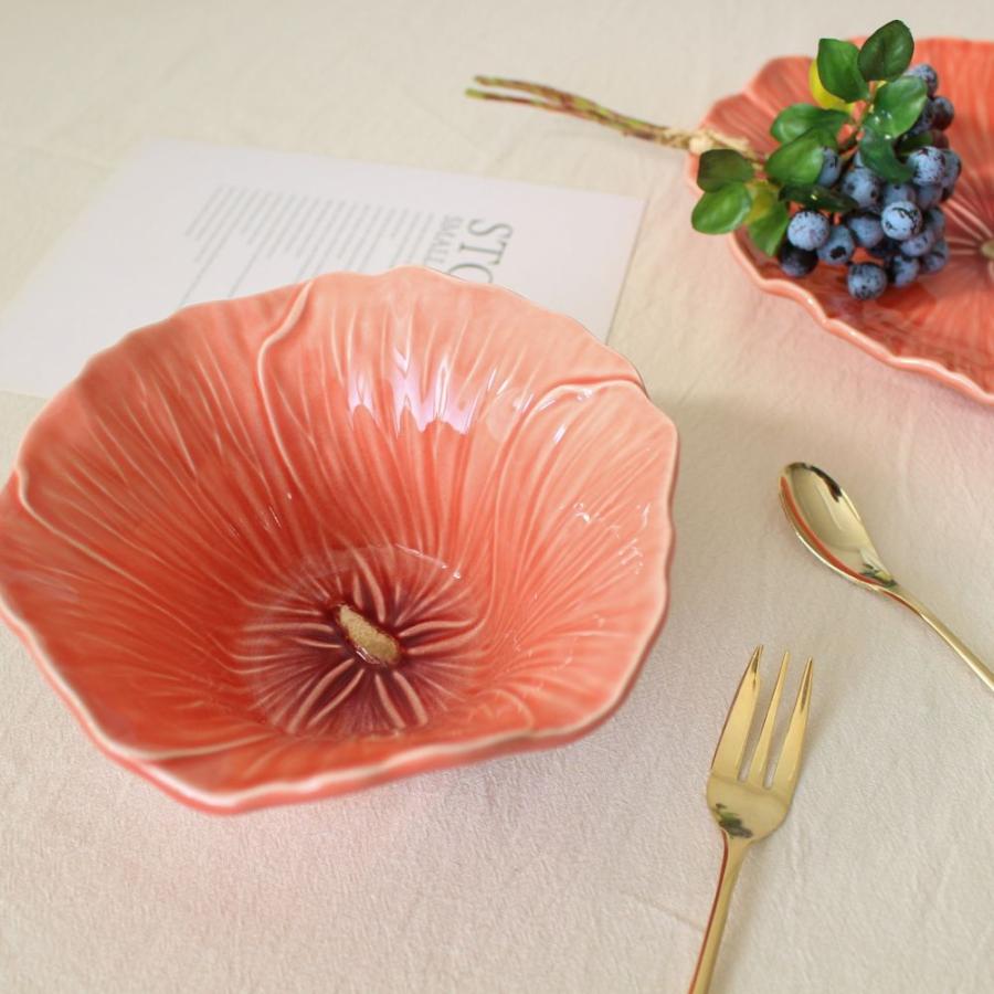 Bordallo Pinheiro ボルダロ・ピニェイロ ポルトガル製 ボウル 花柄