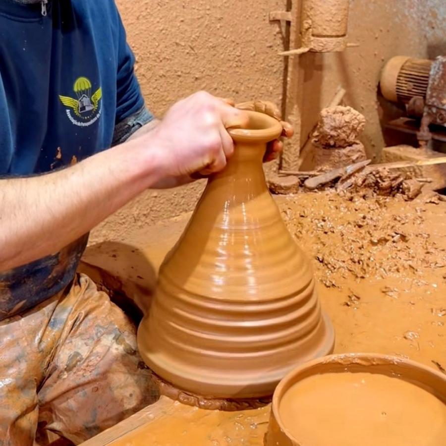 ジャグ 花瓶 水差し フラワーベース ピッチャー オブジェ 陶器