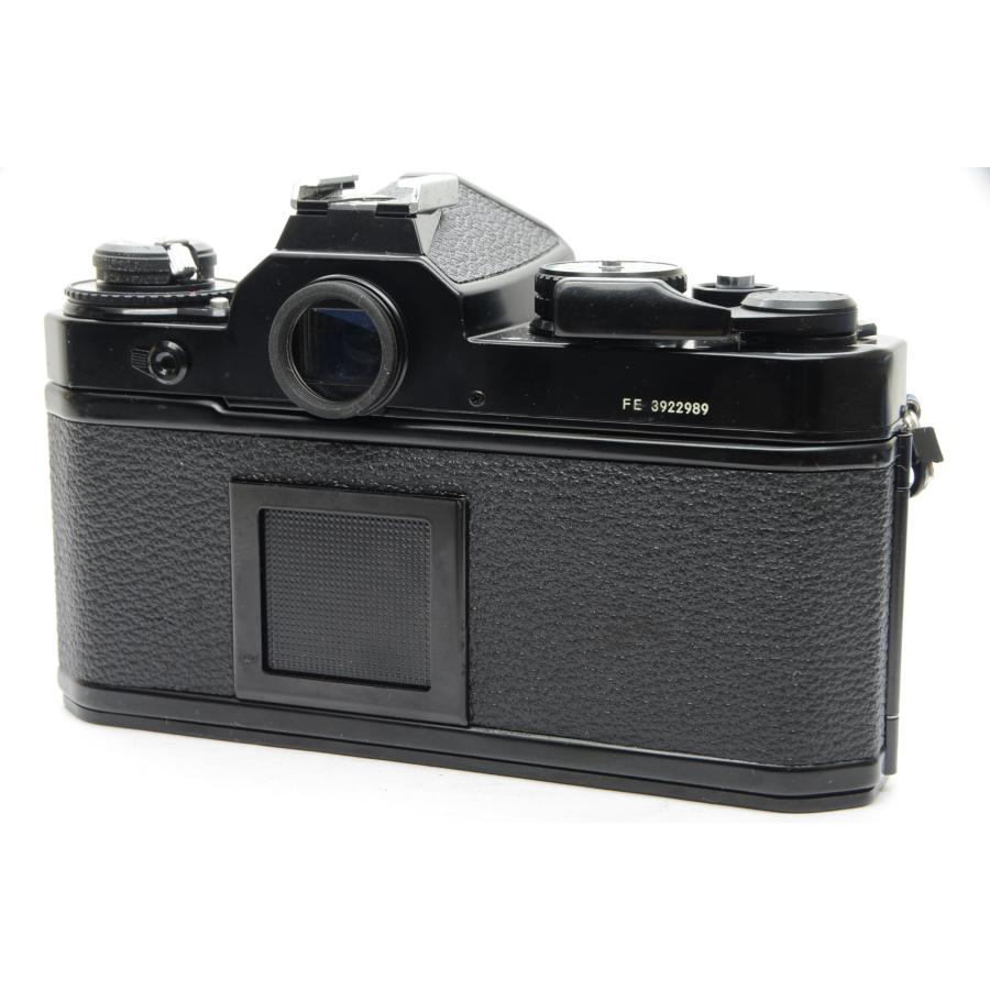 Nikon FE2 マニュアルフォーカス　カメラ　ブラック　ボディ ニコン（Nikon） Nikon FE BODY マニュアルフォーカス一眼レフカメラ