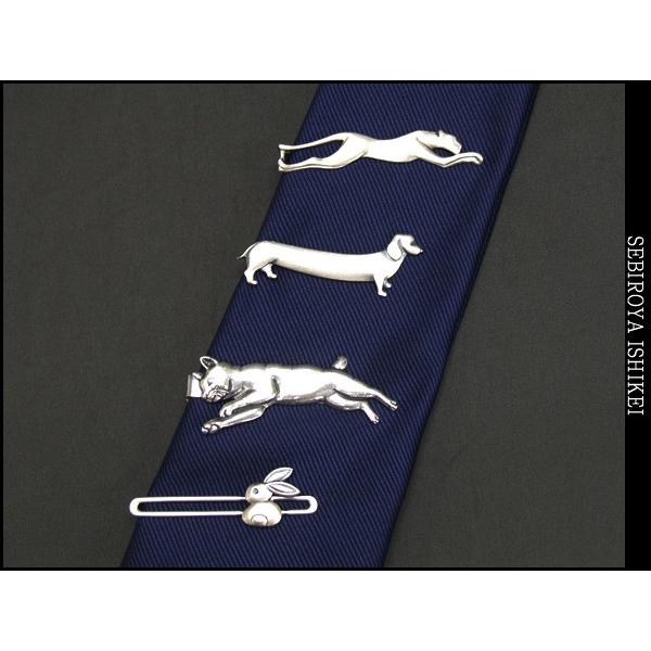 ネクタイピン 犬/ダックスフンド アンティークシルバー ペット 動物 銀