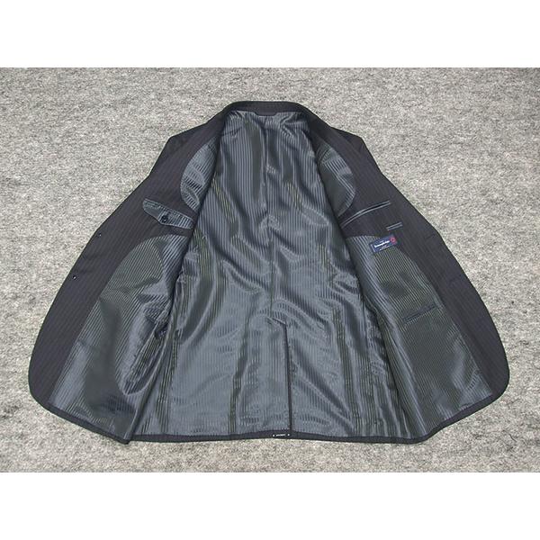秋冬物　[Ermenegildo Zegna]ゼニア生地　ELECTA使用　セミスタイリッシュ２釦スーツ　濃グレー系/ストライプ　日本製　[AB体][BB体]　EZ-J05の画像