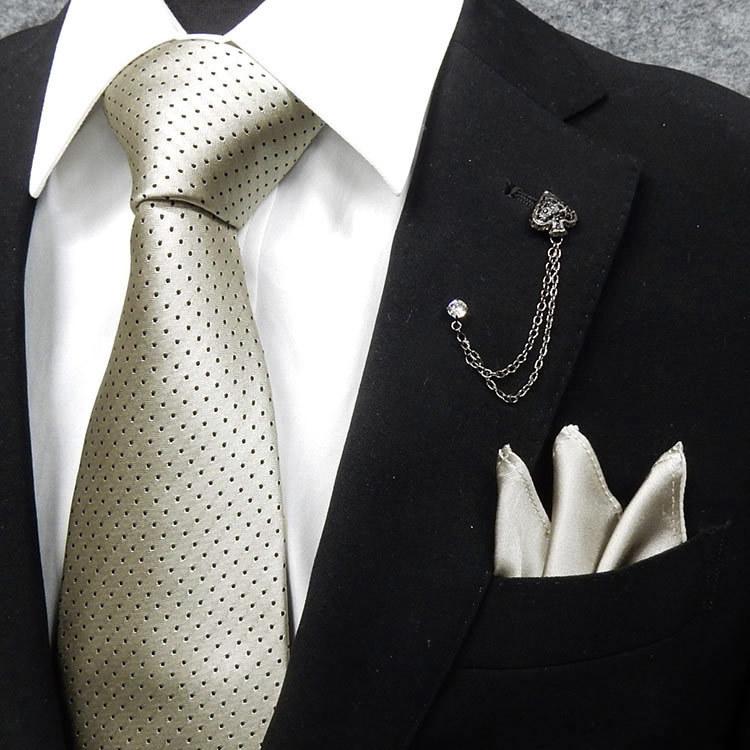 シルクネクタイ ポケットチーフ付 シャンパン ピンドット シルク100 日本製 結婚式 フォーマルネクタイ 大剣幅8 5cm メール便可 Ptd Sp Ptd Sp 背広屋石k 通販 Yahoo ショッピング