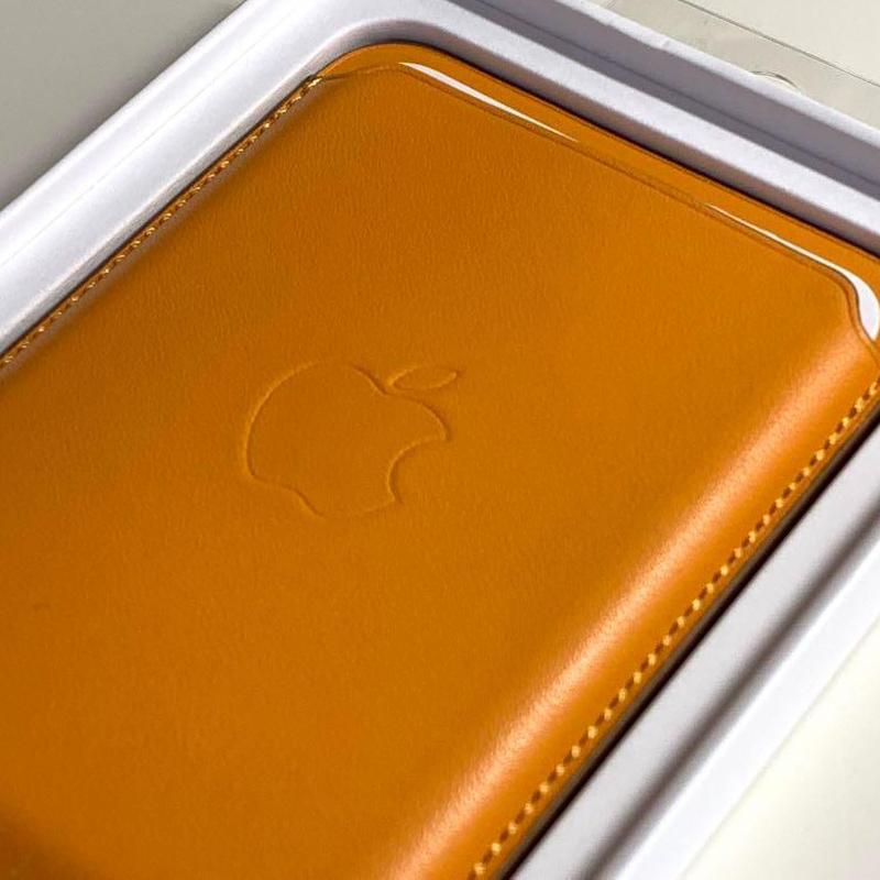iPhone Apple アップル 純正 MagSafe対応 レザーウォレット iPhone Apple アップル 純正 MagSafe対応 レザーウォレット