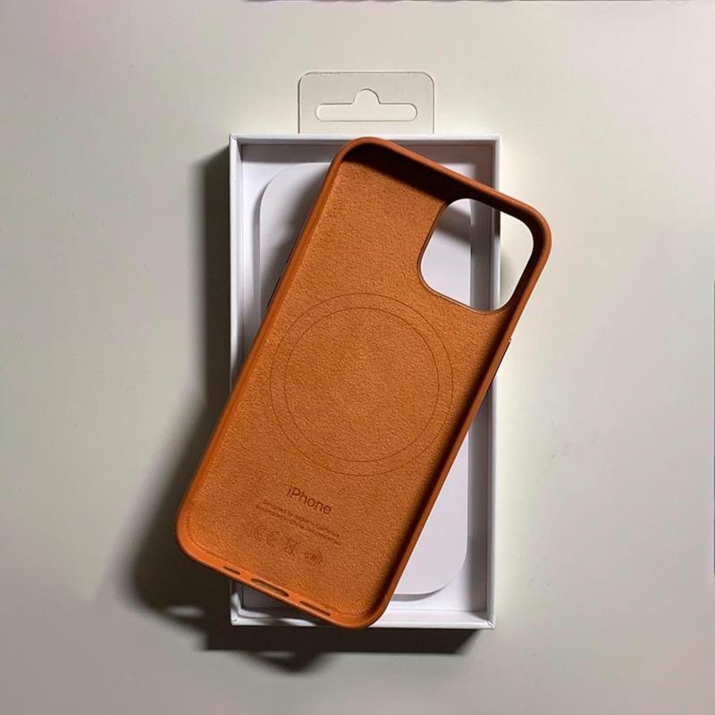 Apple アップル 純正 iPhone 13 mini レザーケース・ゴールデン Apple アップル 純正 iPhone 13 mini レザーケース・ゴールデン