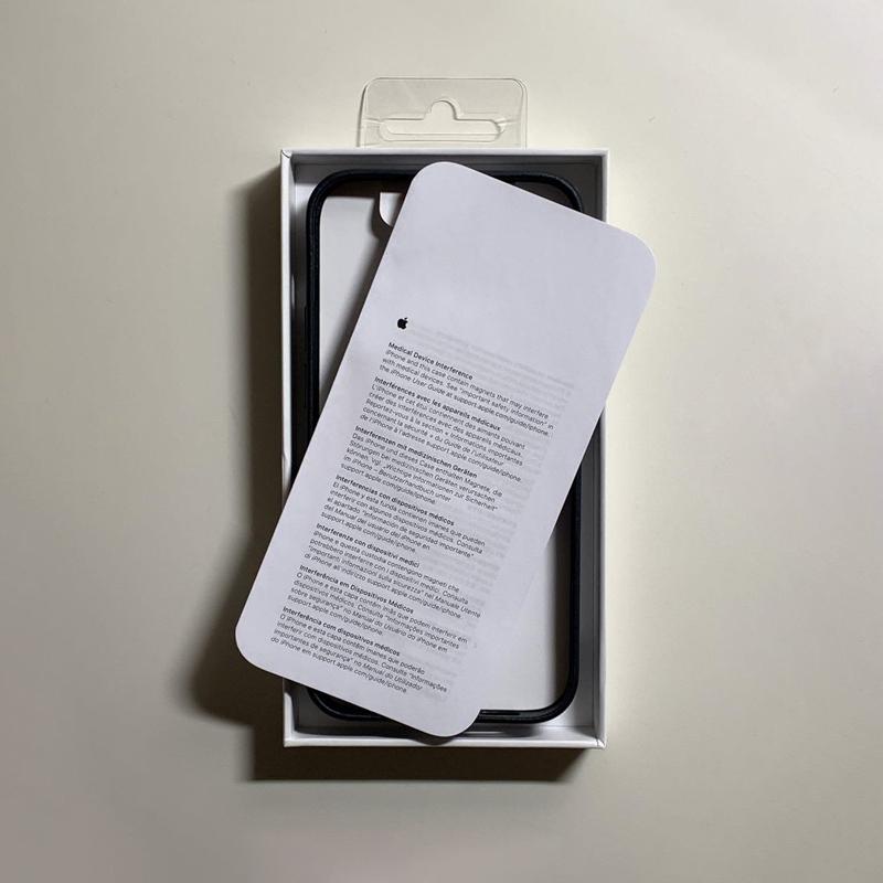 Apple アップル 純正 iPhone 13 mini レザーケース Apple アップル 純正 iPhone 13 mini レザーケース
