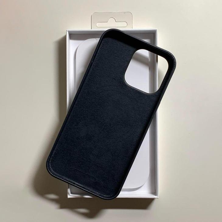 iPhone 13 Pro Apple アップル 純正 レザーケース・ミッドナイト iPhone 13 Pro Apple アップル 純正 レザーケース・ミッドナイト