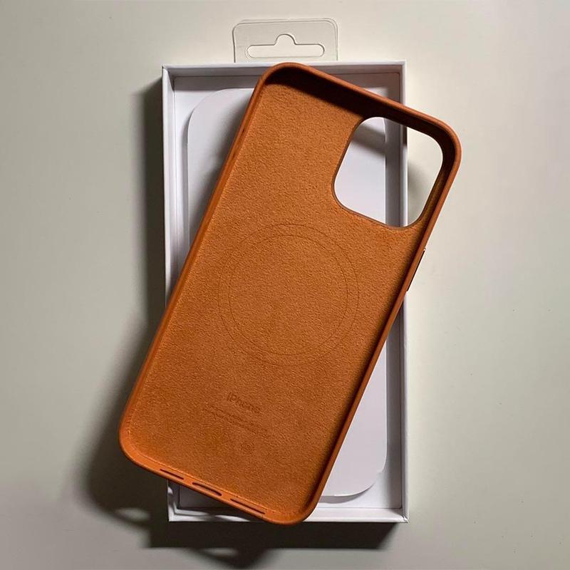 iPhone 13 Pro Max Apple純正 MagSafe対応 Maxレザーケース
