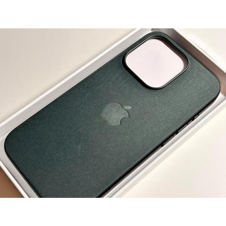 iPhone 15 Pro Apple純正 MagSafe対応 ファインウーブンケース・エバー
