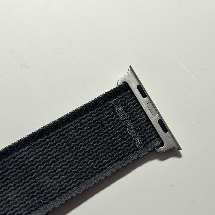 【新品・箱なし】純正 アップルウォッチ49mm M/Lトレイルループ・ブラック③ Apple Apple Watch Ultra 2 GPS+Cellularモデル 49mm MX4V3J/A