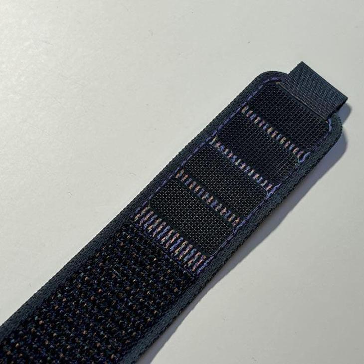 【新品・箱なし】49mm S/Mトレイルループ・ブラック（ブラックチタニウム）③ Apple Watch Apple純正 アップルウォッチ 49mm S/Mトレイルループ