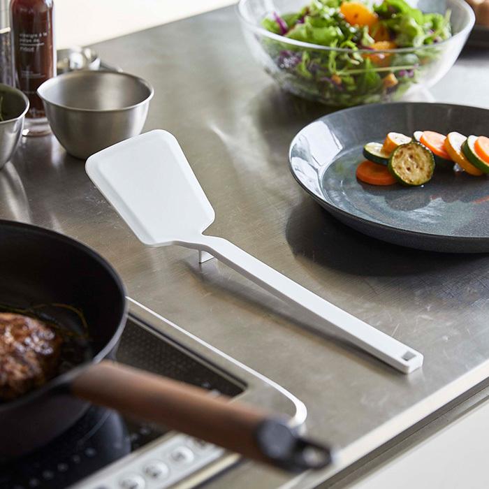 tower 山崎実業 公式 タワー シリコーンフライ返し フライかえし