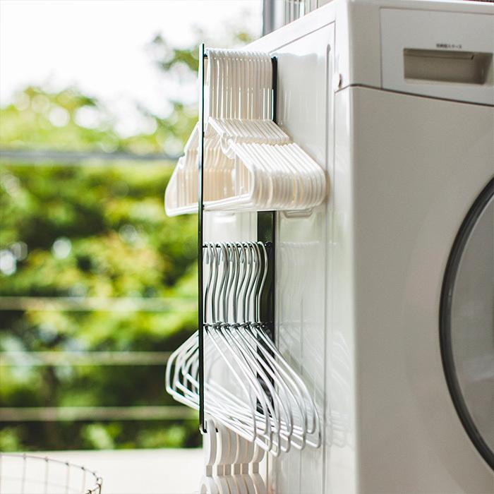 マグネット洗濯ハンガー収納ラック Tower おしゃれ 磁石 ハンガーラック バスブーツ 掃除用品 フック付き 洗濯機横 木ネジ 壁面収納 山崎実業 3623 3624 ヤマソロ公式 A La Mode 通販 Paypayモール