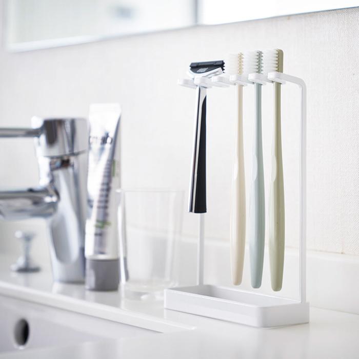 歯ブラシスタンド5連 Tower おしゃれ 歯ブラシホルダー 5本収納 T字カミソリ 電動歯ブラシ フック 小物収納 サニタリー収納 山崎実業 4698 4699 ヤマソロ公式 A La Mode 通販 Paypayモール