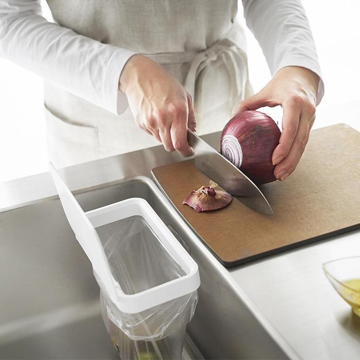 山崎実業 公式 タワー フィルムフック蓋付きポリ袋ホルダー tower 生ごみ ゴミ箱 ゴミ袋 ビニール袋 三角コーナー 水切り 1289 1290 | tower | 12