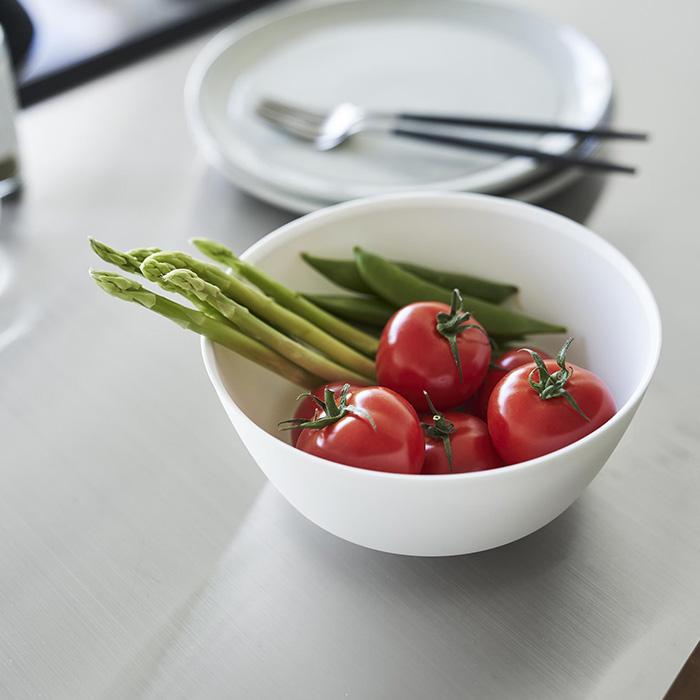 山崎実業 公式 タワー 傾けて混ぜやすい調理ボウル S 電子レンジ対応 tower ボウル ボール 深型 耐熱 食洗機 冷凍 調理器具 1385 1386 | tower | 13