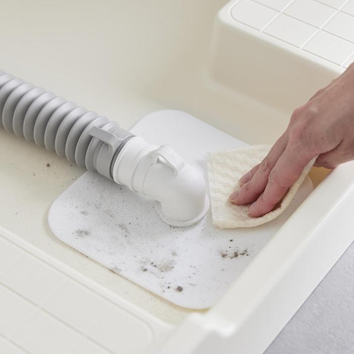 山崎実業 公式 プレート 洗濯機排水トラップホコリ防止カバー Plate 排水口カバー シリコンカバー 汚れ 埃防 虫侵入防止 排水パイプ 1423 | Plate(山崎実業) | 10