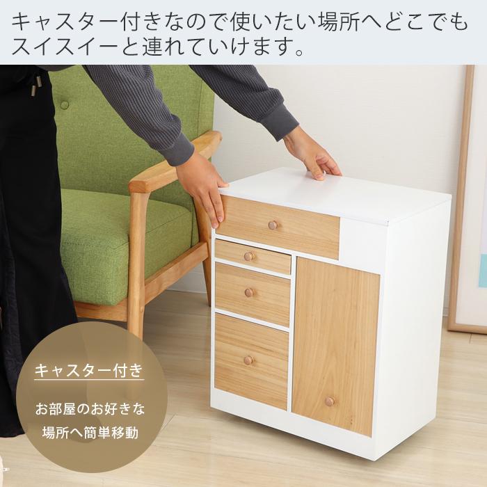 レトロオシャレ緑のドレッサーを入荷致しました！