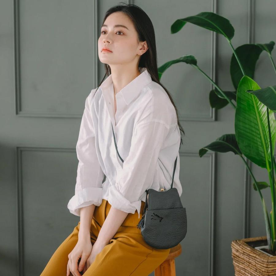 aoneco アオネコ 猫柄ショルダーバッグ 猫 スマホショルダー aoneco アオネコ 猫柄ショルダーバッグ 猫 スマホショルダー