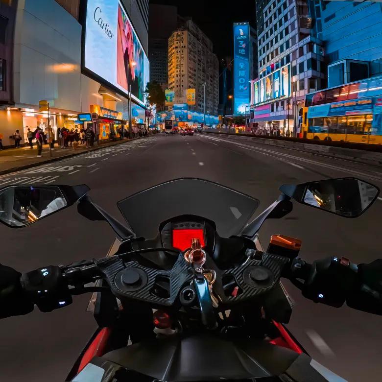 新品Insta360 Ace Pro ACE Pro バイク撮影キッ(4点set Ace Pro/Aceを購入する - AIアクションカメラ - 優れた画質