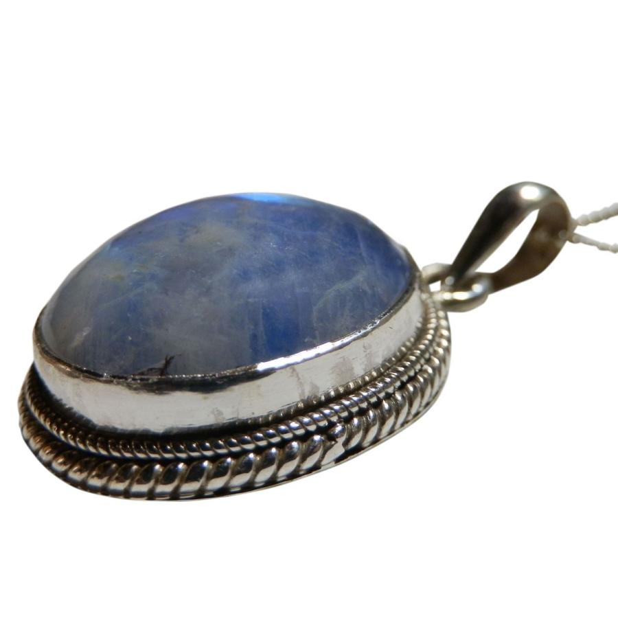 ネックレス　ブルームーン・ストーンネックレス9　クリックポスト選択　送料200円