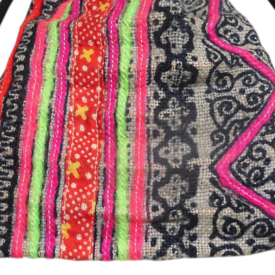 バック アジアン雑貨 タイ山岳民族の刺繍巾着1 クリックポスト選択