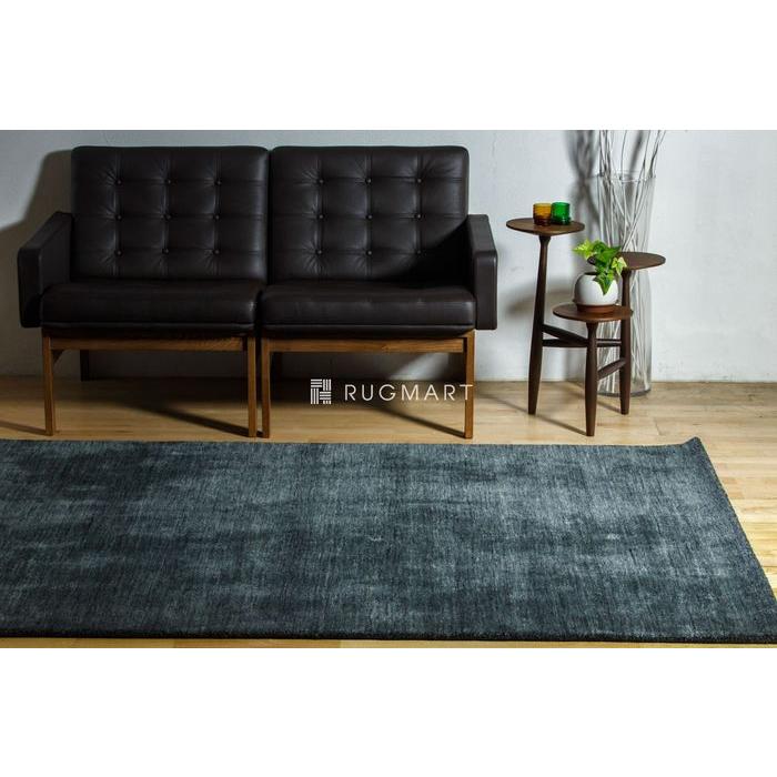 ラグ ギャッベ 140x200 手織り 秋 冬 快適 ウール LORI PLAIN チャコール おしゃれ 北欧 リビング 寝室 オールシーズン 調湿機能 絨毯 柔らかい 暖かい | EーBLIND | 02