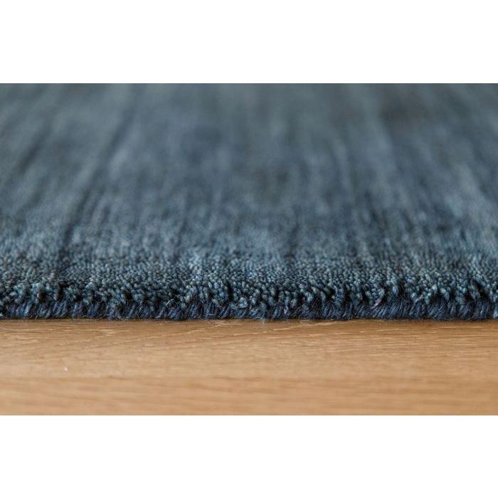 ラグ ギャッベ 160x230 手織り 秋 冬 快適 ウール LORI PLAIN チャコール おしゃれ 北欧 リビング 寝室 オールシーズン 調湿機能 絨毯 柔らかい 暖かい | EーBLIND | 01