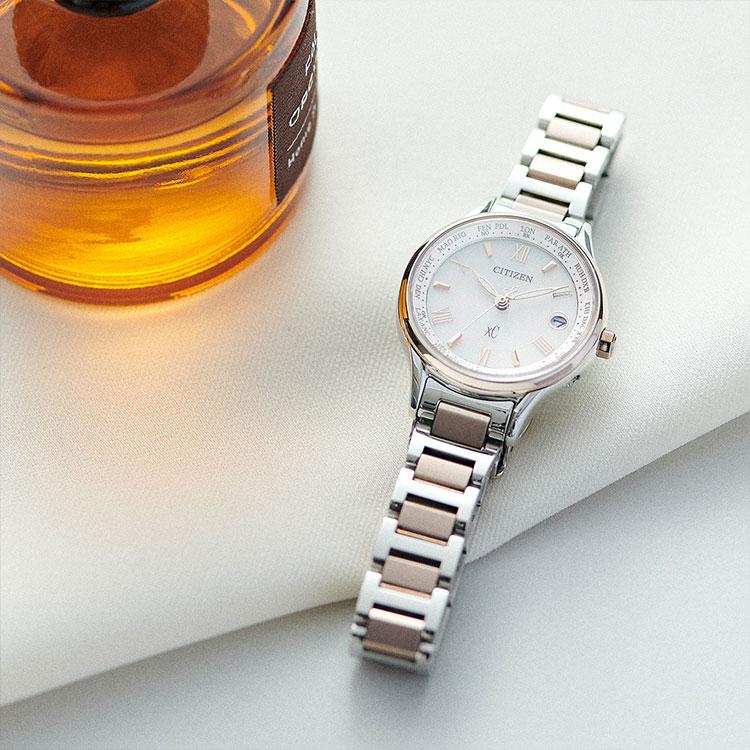 ☆新品 EC1165 51W クロスシー 電波ソーラー シチズン 時計 サクラ CITIZEN｜シチズン クロスシー 電波時計 シルバー・サクラピンク