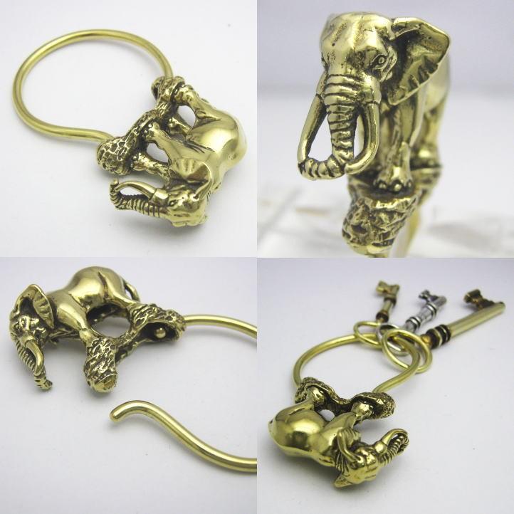 金色の象 アフリカゾウキーリング 真鍮 ブラス (キーホルダー、キー