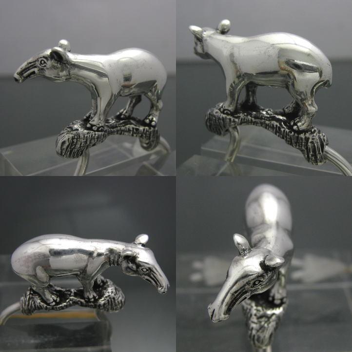銀の獏、マレーバクキーリング　シルバー925　SV925(キーホルダー、キーチェーン、鍵、タピルス、Tapirus indicus、動物)【key-056-K16】の画像