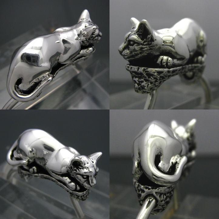【希少】ヴィヴィアン シルバー925 猫＆狐モチーフ ブレスレット 箱袋保証書付 希少】ヴィヴィアン シルバー925 猫＆狐モチーフ ブレスレット