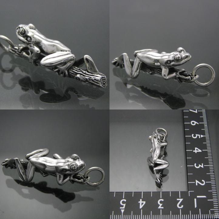 銀の蛙 アカメアマガエルペンダント シルバー925 銀 (雨蛙 あまがえる