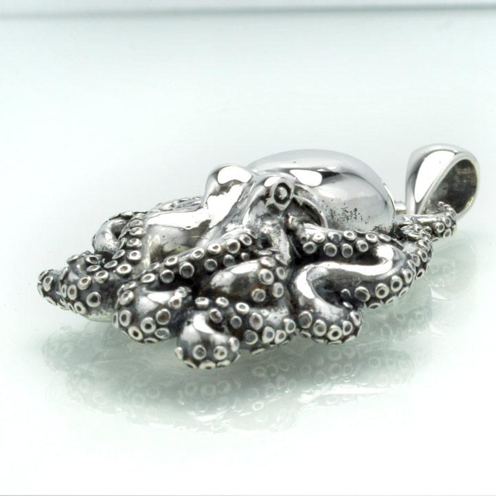 銀の蛸 オクトパスペンダント 銀製 シルバー925 SV925 silver925(たこ