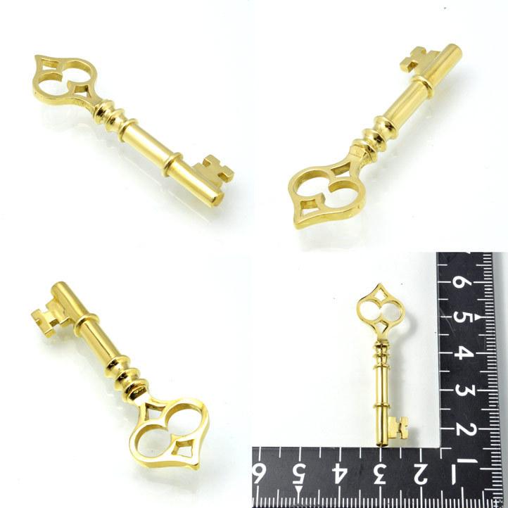 真鍮の鍵 ブラスアンティークキーペンダント11 真ちゅう製 brass 黄銅