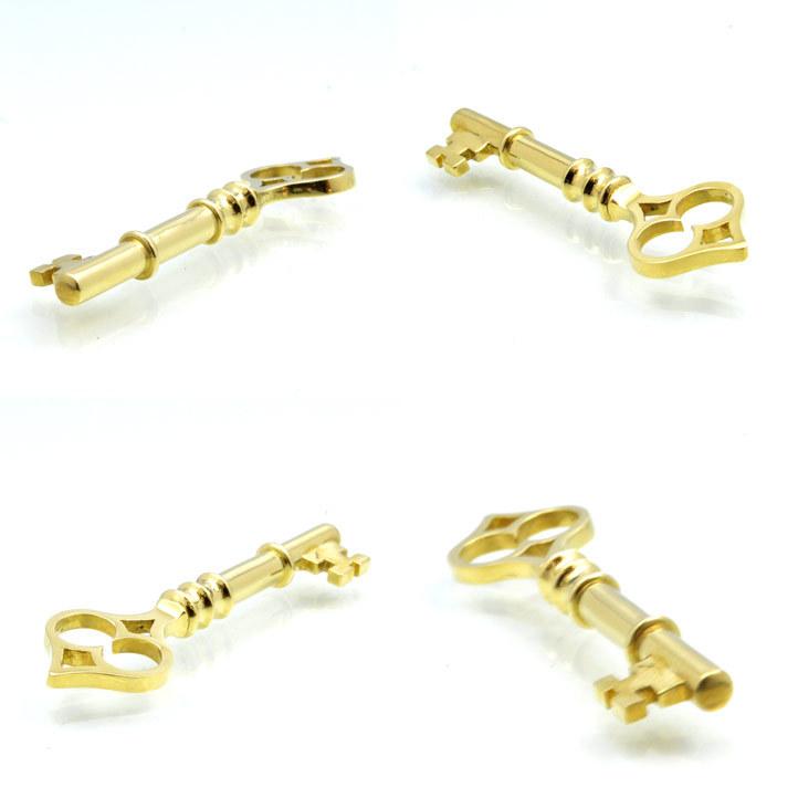 真鍮の鍵 ブラスアンティークキーペンダント11 真ちゅう製 brass 黄銅