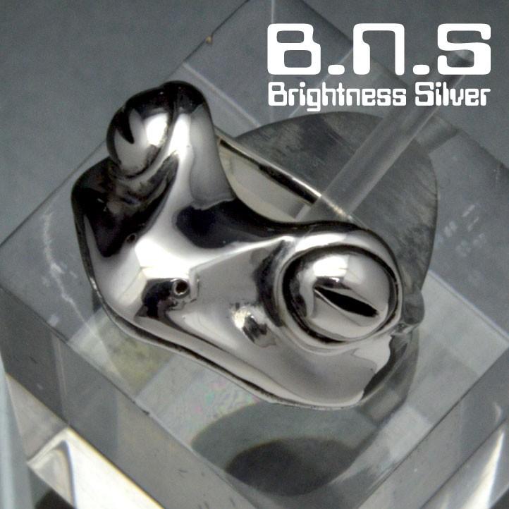銀の蛙の指輪 ニホンアマガエルリング シルバー925 銀 silver925
