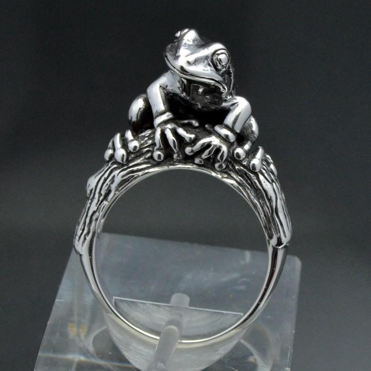 銀の蛙の指輪 ニホンアマガエルリング 【No,1】 シルバー925 銀