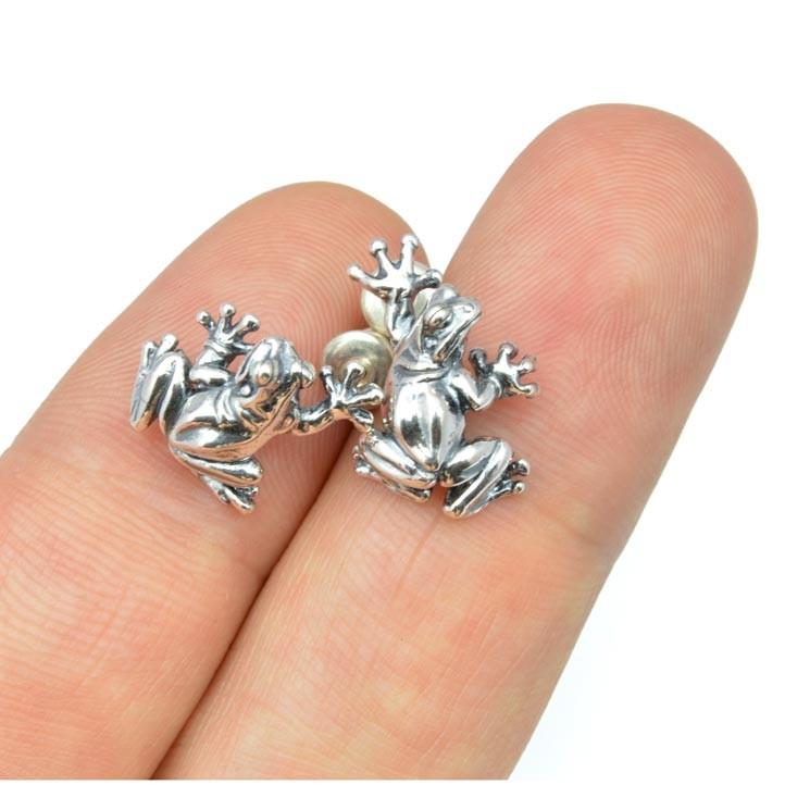 1ペア】銀のカエル ぶら下がるアマガエルピアス 銀製 シルバー925 Silver925 (かえる,蛙,frog,フロッグ) svpias514-E110 : ブライトネスシルバー - 通販 - Yahoo!ショッピング 1ペア】銀のカエル ぶら下がるアマガエルピアス 銀製 シルバー925 Silver925 (かえる,蛙,frog,フロッグ) svpias514-E110 : ブライトネスシルバー - 通販 - Yahoo!ショッピング
