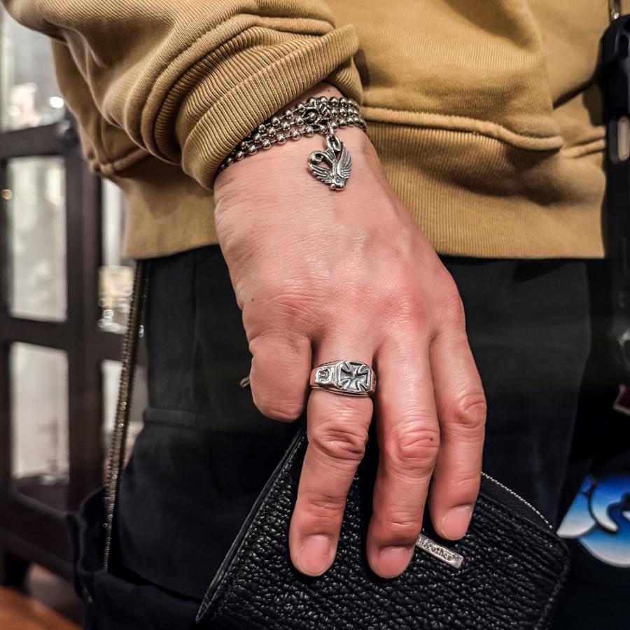 BILL WALL LEATHER（ビルウォールレザー） アイアンクロスシグネット