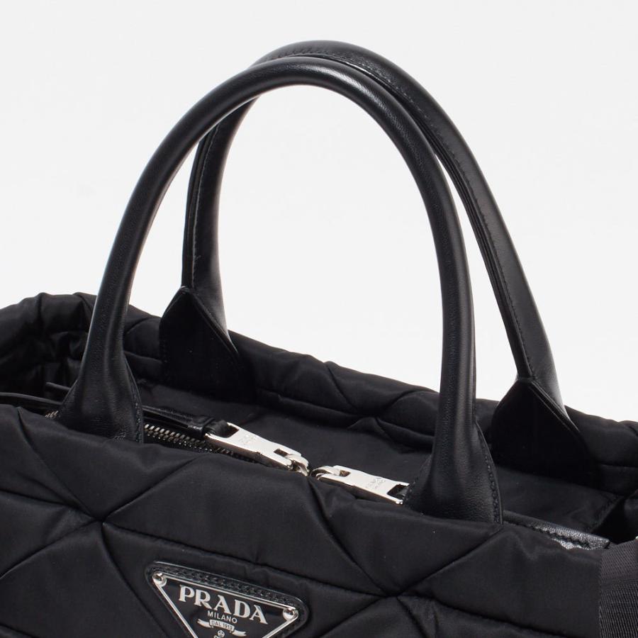 PRADA プラダ 2WAYバッグ Re Nylon パデッド トートバッグ PRADA プラダ 2WAYバッグ Re Nylon パデッド トートバッグ