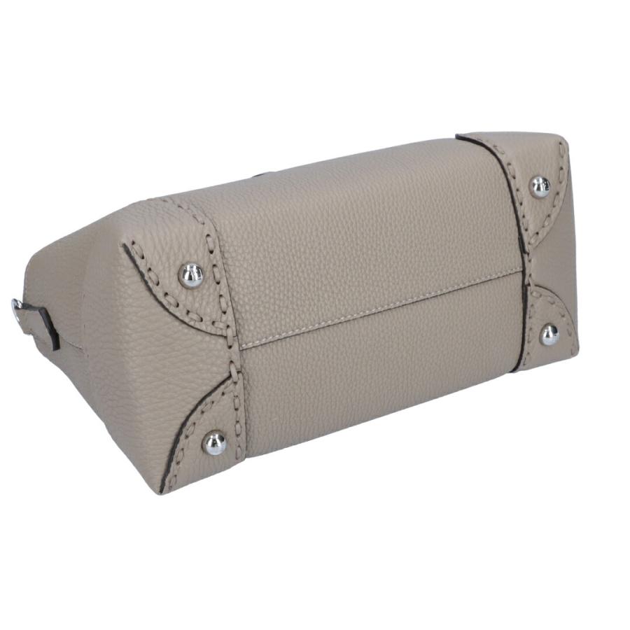 FENDI フェンディ 2WAYバッグ BY THE WAY:バイザウェイ 8BL146 FENDI フェンディ 2WAYバッグ BY THE WAY:バイザウェイ 8BL146