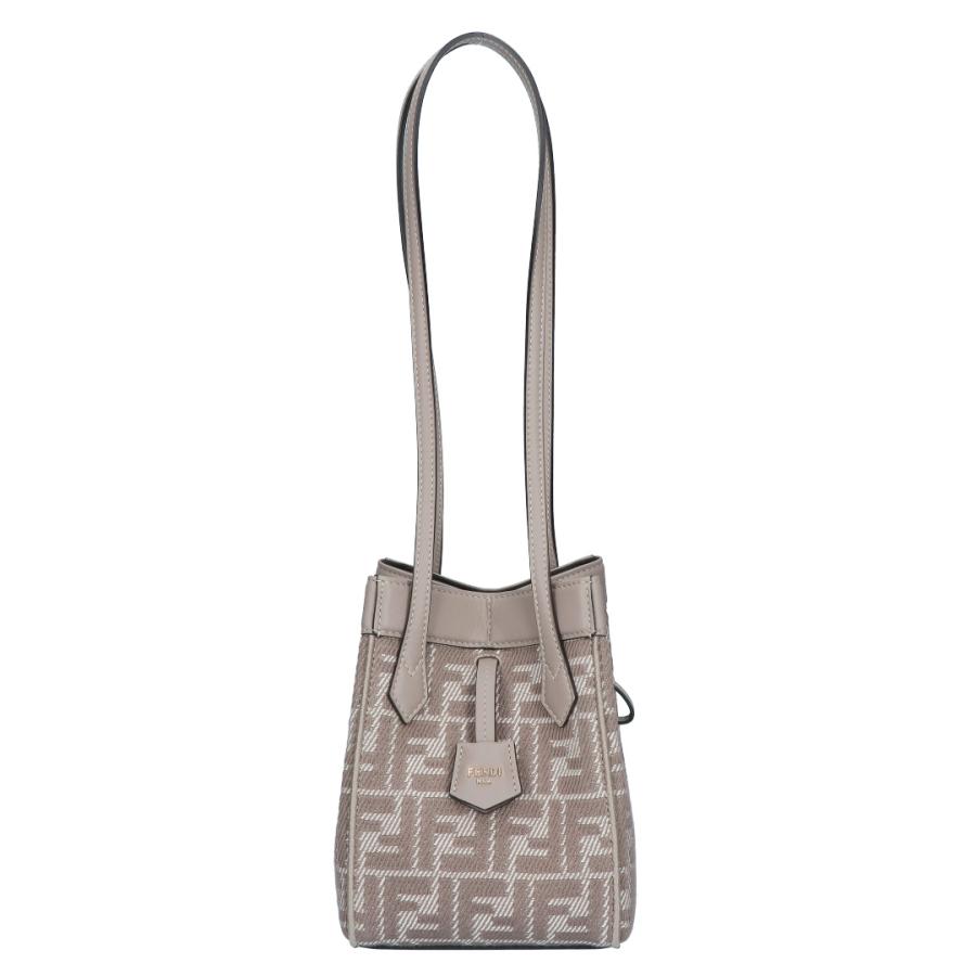 FENDI（フェンディ） 【お取り寄せ】 【並行輸入品】 ショルダーバッグ