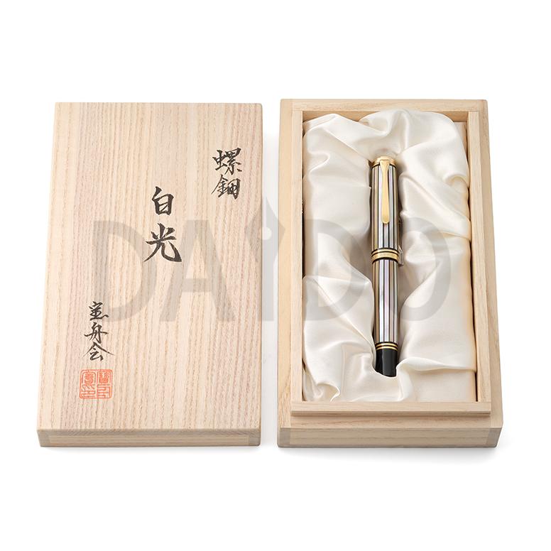 ペリカン 万年筆　螺鈿　M1000 白光　限定品　特別生産品