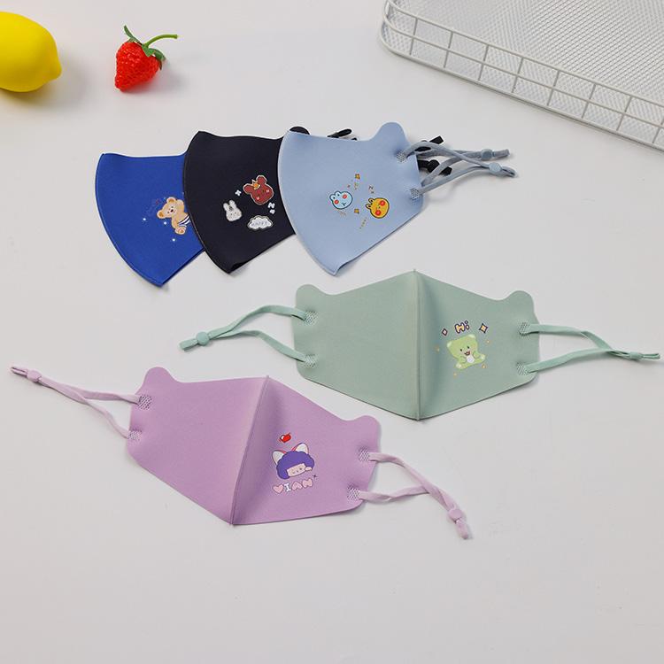 接触冷感 マスク 4枚セット ひんやり マスク 子ども用 マスク 子供用 キッズ kids 1層構造 洗える 男女兼用 冷感 マスク 夏用マスク ゴム調節可能 |  | 15