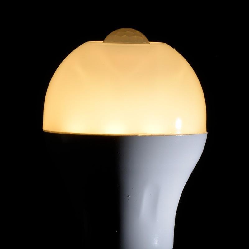 オーム電機 ケース販売特価 24個セット LED電球 E26 40形相当 人感明暗センサー付 電球色 [品番]06-3591 LDA5L-H R21_24set_2