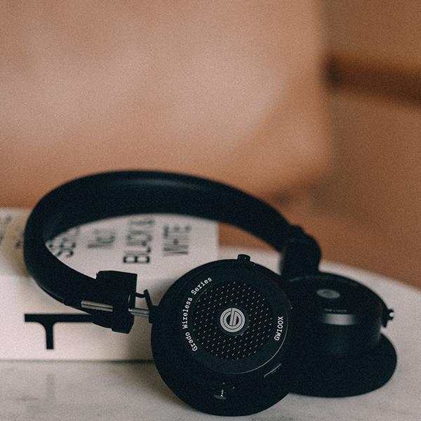 GRADO ワイヤレスヘッドホン グラド GW100x 開放型 Bluetooth GRADO ワイヤレスヘッドホン グラド GW100x 開放型 Bluetooth
