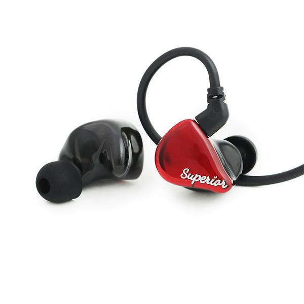 qdc SUPERIOR Vermilion Red キューディーシー 有線イヤホン qdc SUPERIOR Vermilion Red キューディーシー 有線イヤホン