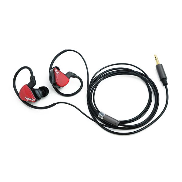 qdc SUPERIOR Vermilion Red キューディーシー 有線イヤホン qdc SUPERIOR Vermilion Red キューディーシー 有線イヤホン